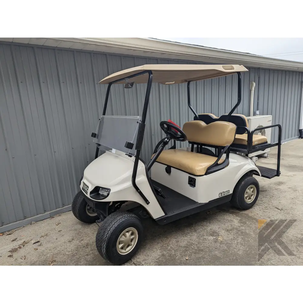 2018 E-Z-GO TXT Lithium White