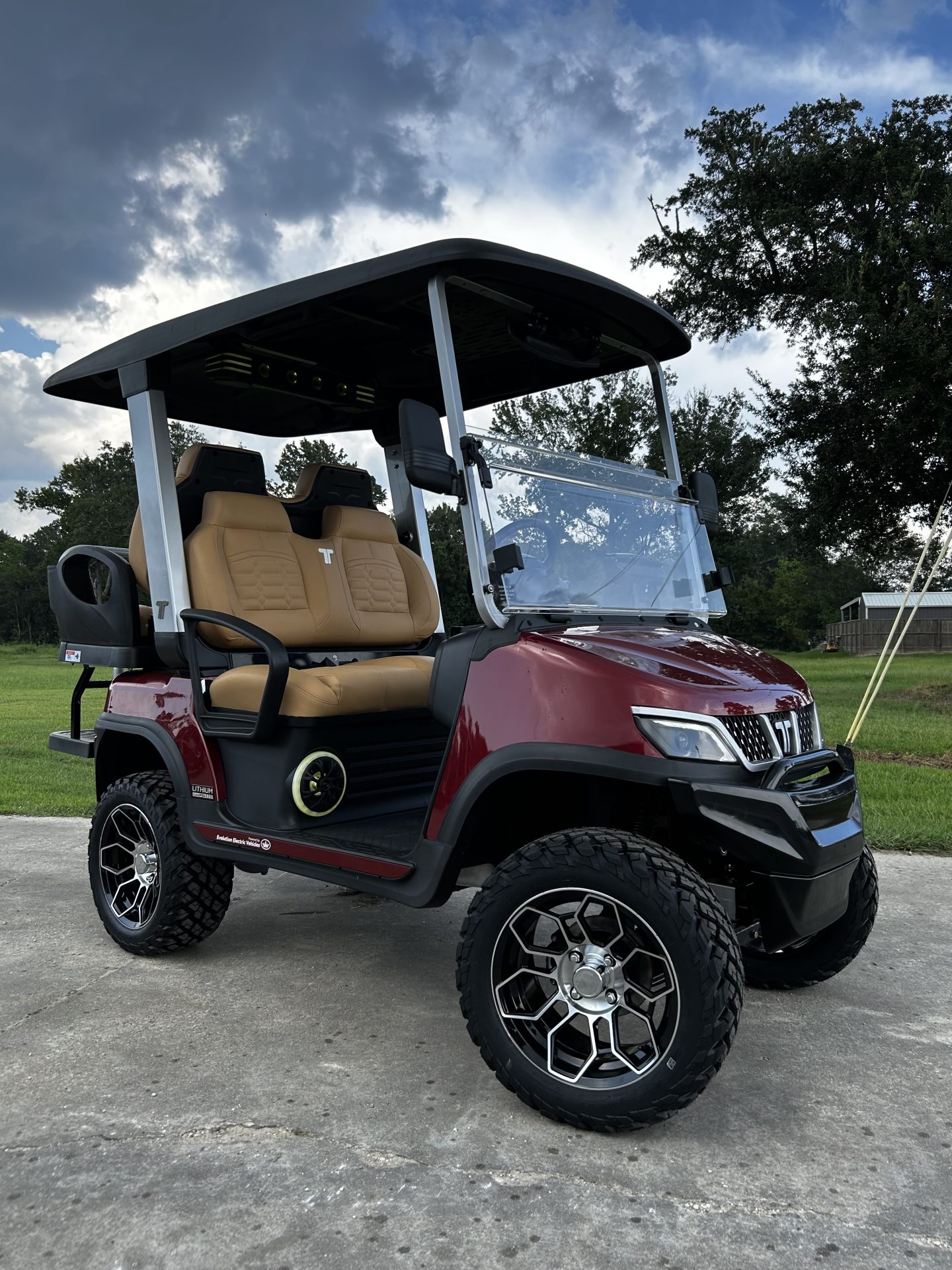 2025 Tara Explorer 2+2 Red Electric Golf Cart